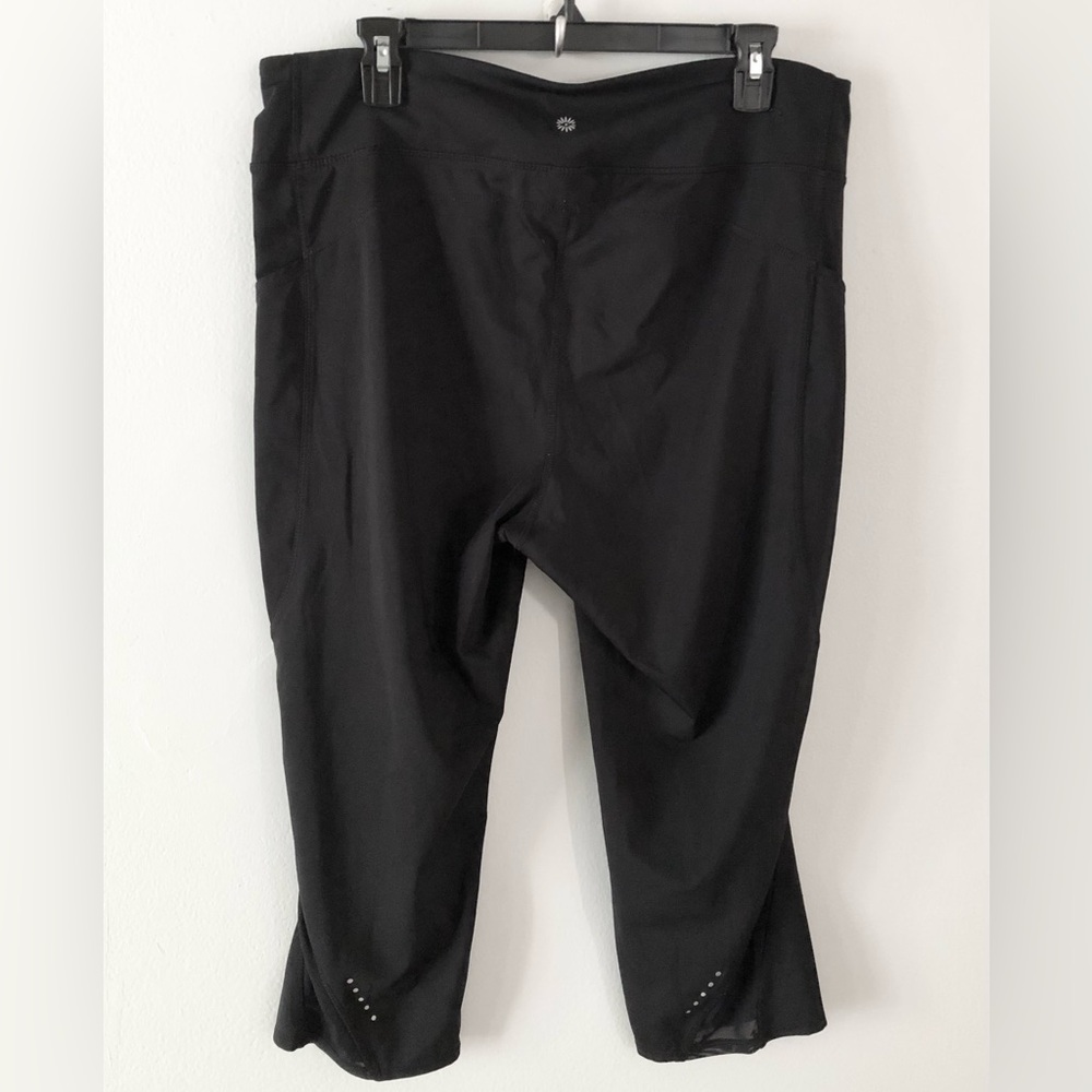 Tangerine Cropped Active Leggings - Picture 4 of 6